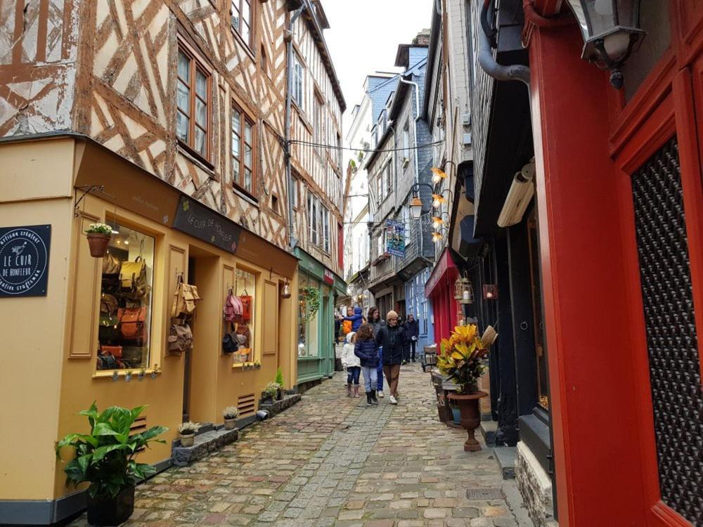 Chambre D'Hotes Du Carre Des Arts Honfleur Ngoại thất bức ảnh